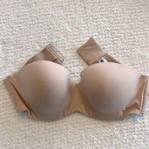 Body by Victoria lined strapless bra 36c